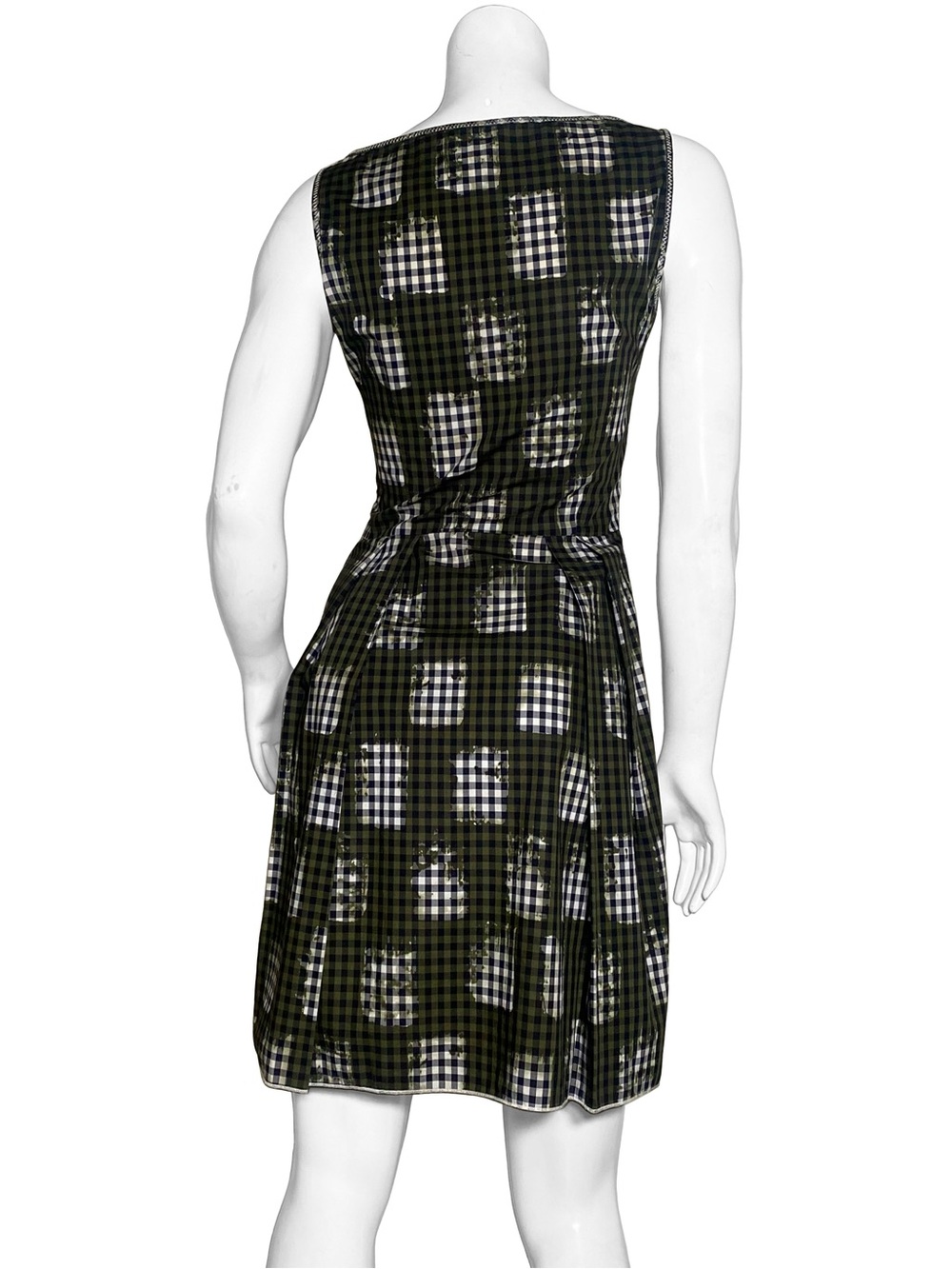 PRADA - Picture 2 of 2